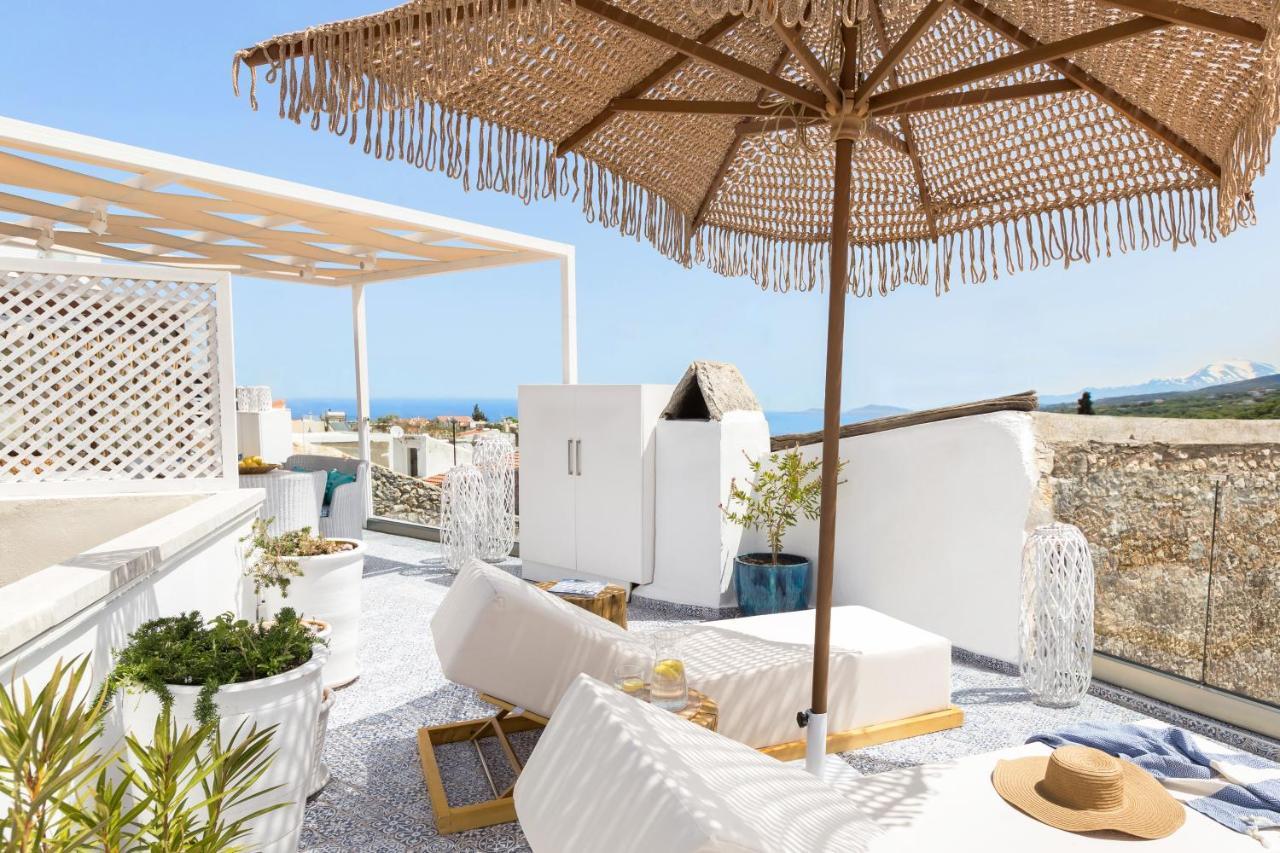 Stema Luxury Escape, Rooftop Jacuzzi & Panoramic Views Atsipopoulo Екстериор снимка