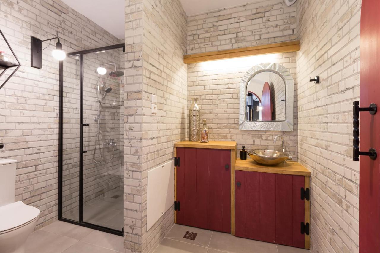Stema Luxury Escape, Rooftop Jacuzzi & Panoramic Views Atsipopoulo Екстериор снимка