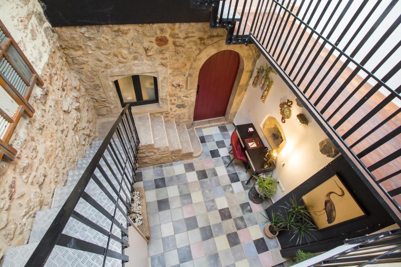 Stema Luxury Escape, Rooftop Jacuzzi & Panoramic Views Atsipopoulo Екстериор снимка
