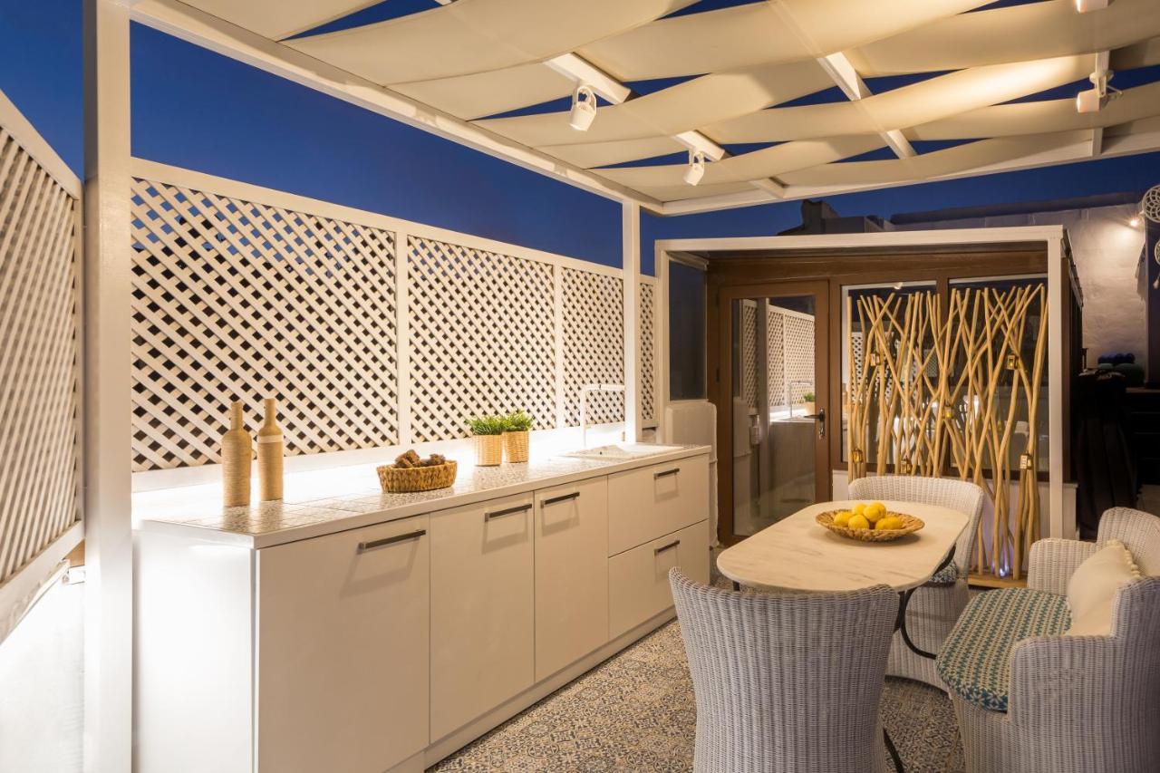 Stema Luxury Escape, Rooftop Jacuzzi & Panoramic Views Atsipopoulo Екстериор снимка